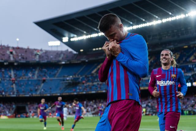 斯诺克世锦赛：吴宜泽晋级16强 范争一憾负肖恩·墨菲